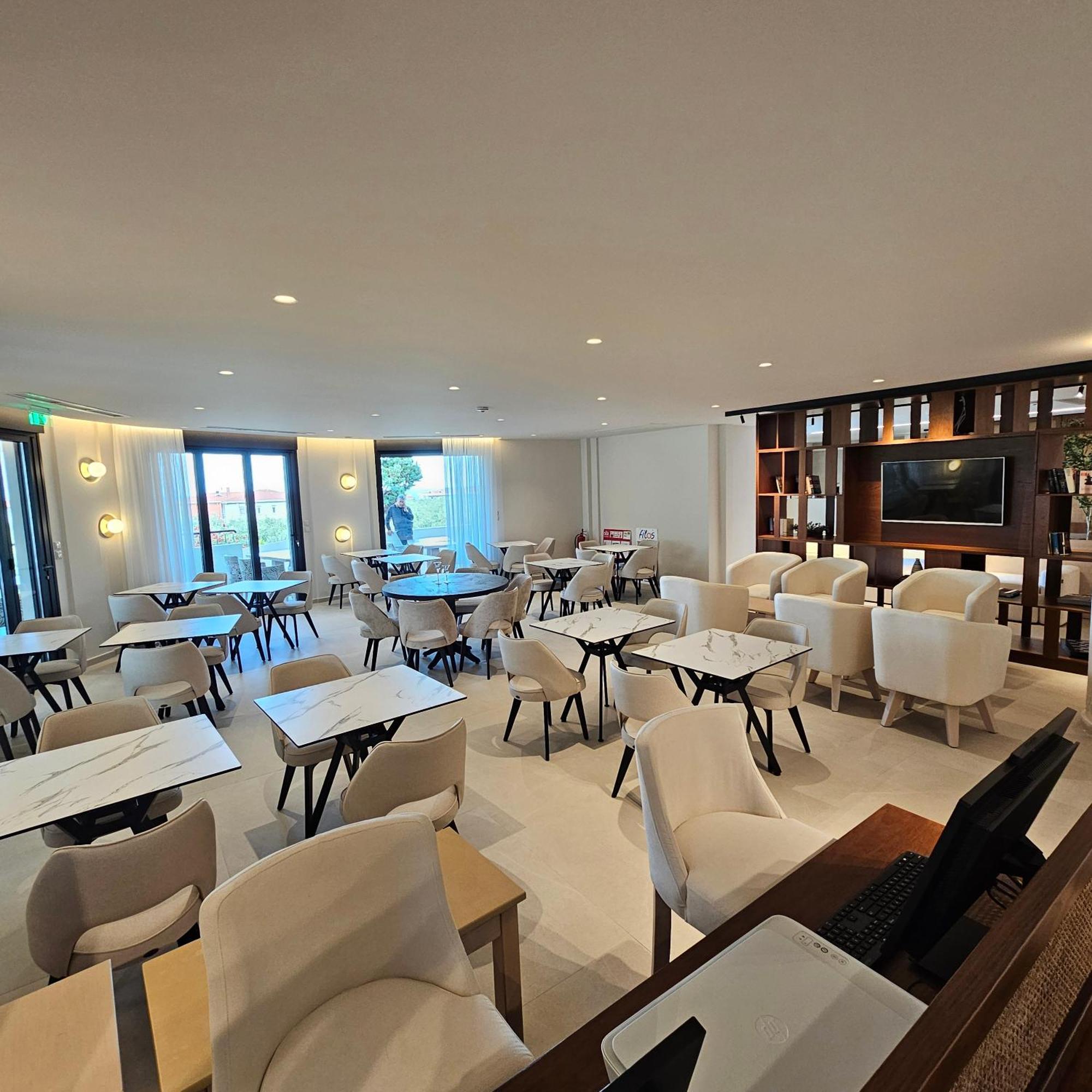 Ocean Beach Hotel Skála Potamiás Eksteriør bilde